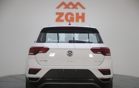 Volkswagen T-Roc I, 2020 год, 1 700 000 рублей, 7 фотография