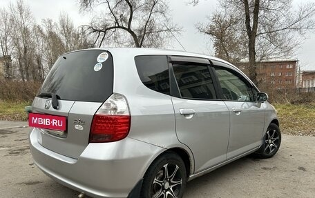 Honda Fit III, 2003 год, 500 000 рублей, 5 фотография