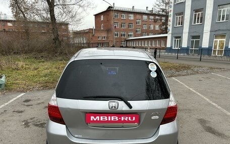 Honda Fit III, 2003 год, 500 000 рублей, 4 фотография