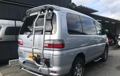 Mitsubishi Delica IV, 2005 год, 844 000 рублей, 4 фотография