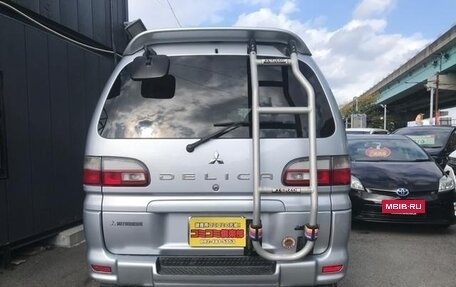 Mitsubishi Delica IV, 2005 год, 844 000 рублей, 5 фотография