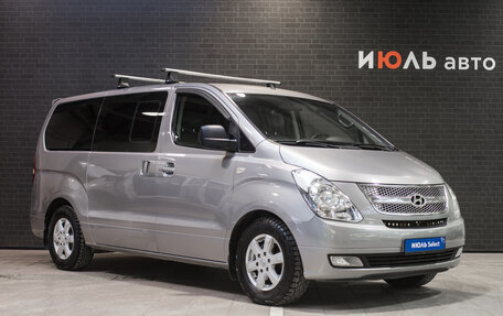 Hyundai Grand Starex Grand Starex I рестайлинг 2, 2011 год, 2 070 000 рублей, 3 фотография