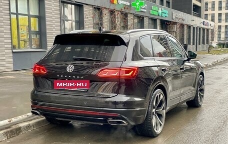 Volkswagen Touareg III, 2019 год, 4 250 000 рублей, 5 фотография