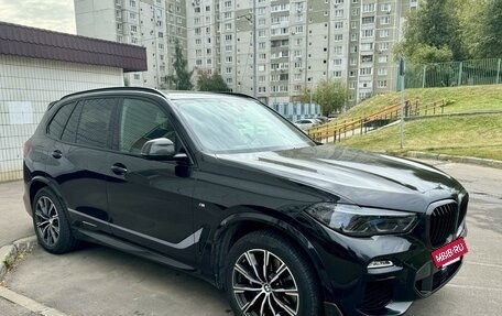 BMW X5, 2021 год, 8 999 999 рублей, 3 фотография