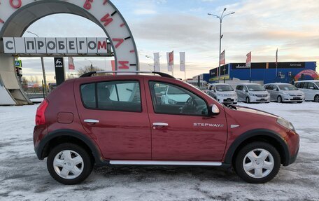 Renault Sandero I, 2014 год, 899 995 рублей, 8 фотография