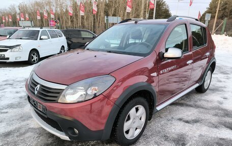 Renault Sandero I, 2014 год, 899 995 рублей, 3 фотография