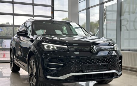 Volkswagen Tiguan, 2024 год, 5 790 000 рублей, 3 фотография