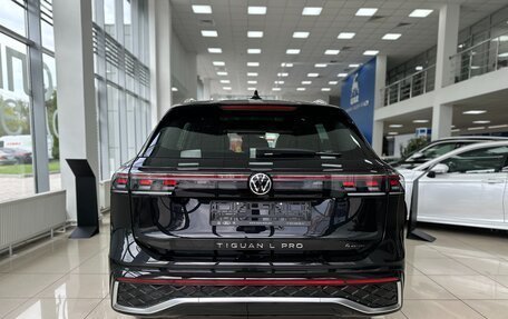 Volkswagen Tiguan, 2024 год, 5 790 000 рублей, 5 фотография