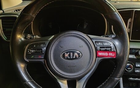 KIA Sportage IV рестайлинг, 2017 год, 2 400 000 рублей, 15 фотография