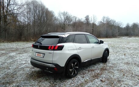 Peugeot 3008 II, 2017 год, 2 098 000 рублей, 4 фотография