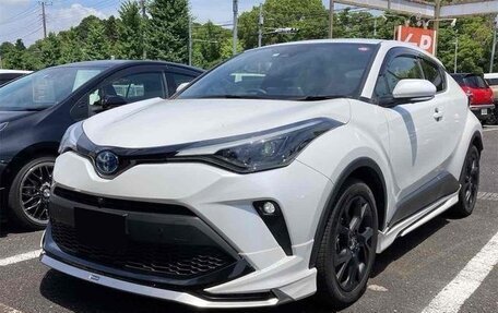 Toyota C-HR I рестайлинг, 2021 год, 1 917 000 рублей, 3 фотография