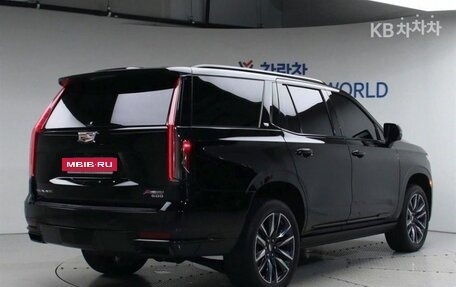 Cadillac Escalade V, 2022 год, 15 400 000 рублей, 3 фотография