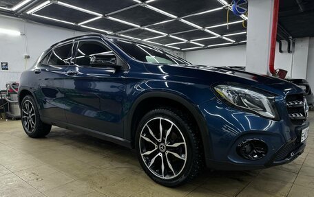 Mercedes-Benz GLA, 2019 год, 3 150 000 рублей, 2 фотография