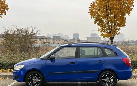 Skoda Fabia II, 2009 год, 350 000 рублей, 2 фотография