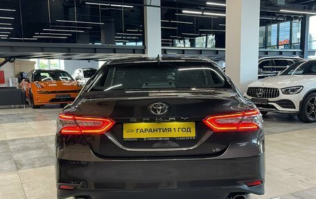 Toyota Camry, 2018 год, 3 700 000 рублей, 8 фотография