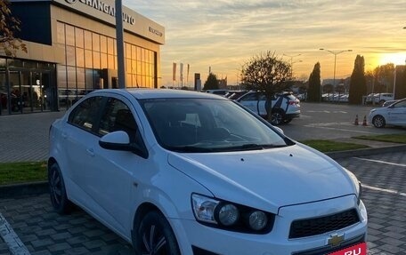 Chevrolet Aveo III, 2014 год, 870 000 рублей, 2 фотография