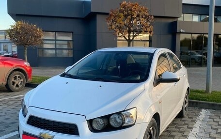 Chevrolet Aveo III, 2014 год, 870 000 рублей, 3 фотография