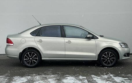 Volkswagen Polo VI (EU Market), 2011 год, 738 000 рублей, 5 фотография