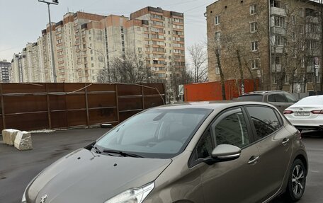 Peugeot 208 II, 2013 год, 800 000 рублей, 7 фотография