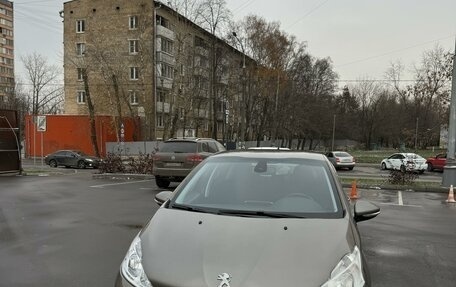 Peugeot 208 II, 2013 год, 800 000 рублей, 6 фотография