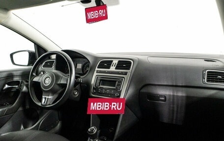 Volkswagen Polo VI (EU Market), 2013 год, 749 777 рублей, 9 фотография