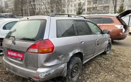 Nissan Wingroad III, 2000 год, 55 000 рублей, 3 фотография