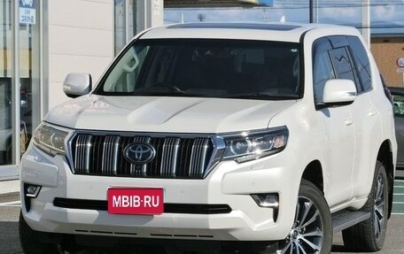 Toyota Land Cruiser Prado 150 рестайлинг 2, 2021 год, 3 490 000 рублей, 1 фотография