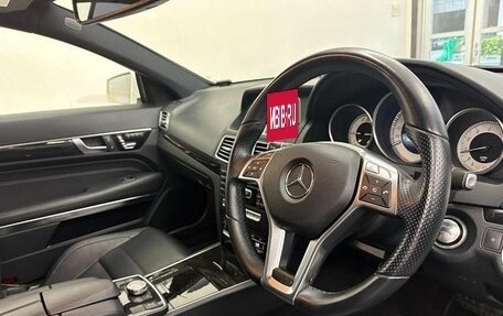 Mercedes-Benz E-Класс, 2012 год, 1 700 000 рублей, 7 фотография