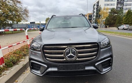 Mercedes-Benz GLS, 2024 год, 18 490 000 рублей, 2 фотография