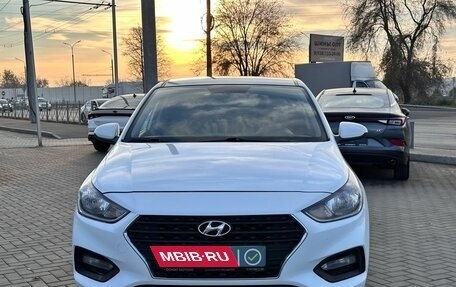 Hyundai Solaris II рестайлинг, 2019 год, 1 749 900 рублей, 5 фотография