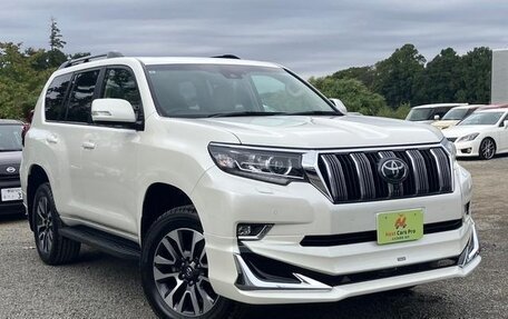 Toyota Land Cruiser Prado 150 рестайлинг 2, 2021 год, 5 160 000 рублей, 3 фотография