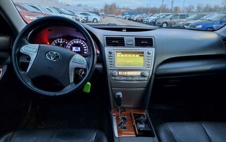 Toyota Camry, 2011 год, 1 245 000 рублей, 5 фотография