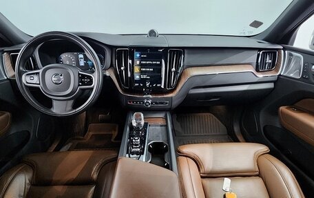 Volvo XC60 II, 2021 год, 5 127 529 рублей, 5 фотография