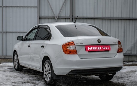 Skoda Rapid I, 2015 год, 995 000 рублей, 4 фотография