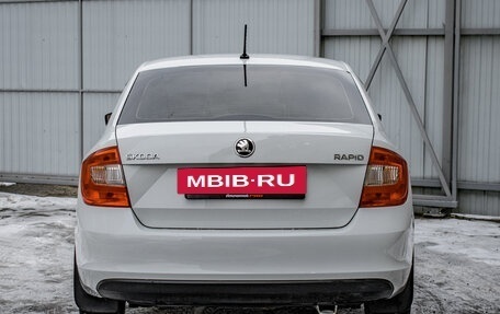 Skoda Rapid I, 2015 год, 995 000 рублей, 5 фотография