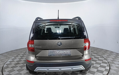 Skoda Yeti I рестайлинг, 2014 год, 1 417 000 рублей, 10 фотография