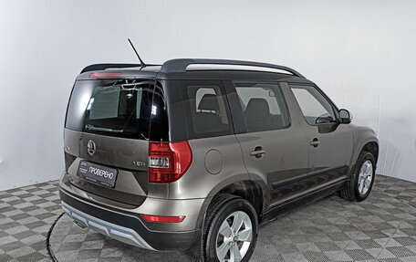 Skoda Yeti I рестайлинг, 2014 год, 1 417 000 рублей, 9 фотография