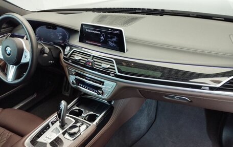 BMW 7 серия, 2021 год, 10 989 500 рублей, 28 фотография