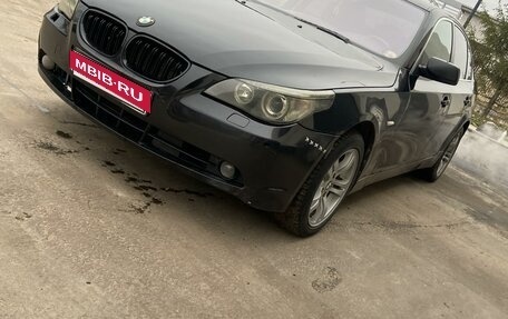 BMW 5 серия, 2006 год, 850 000 рублей, 1 фотография