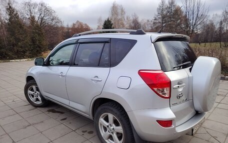 Toyota RAV4, 2007 год, 1 375 000 рублей, 3 фотография