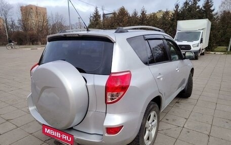 Toyota RAV4, 2007 год, 1 375 000 рублей, 5 фотография