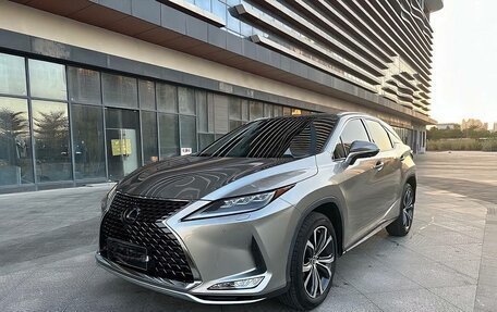 Lexus RX IV рестайлинг, 2022 год, 6 200 000 рублей, 3 фотография