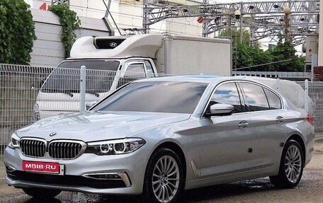 BMW 5 серия, 2021 год, 3 600 000 рублей, 2 фотография