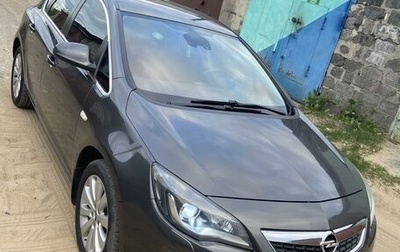 Opel Astra J, 2010 год, 1 050 000 рублей, 1 фотография