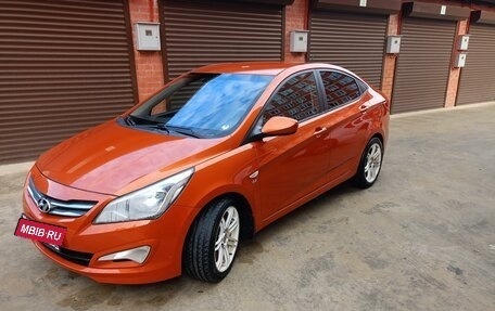 Hyundai Solaris II рестайлинг, 2015 год, 1 090 000 рублей, 4 фотография