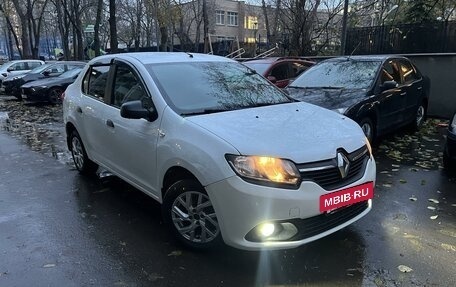 Renault Logan II, 2018 год, 631 000 рублей, 2 фотография