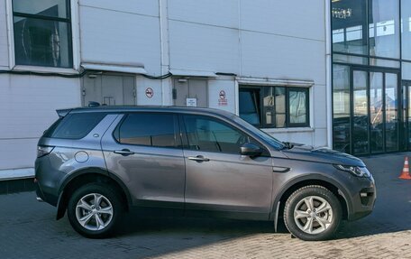 Land Rover Discovery Sport I рестайлинг, 2017 год, 2 450 000 рублей, 3 фотография