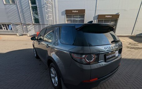 Land Rover Discovery Sport I рестайлинг, 2017 год, 2 450 000 рублей, 7 фотография