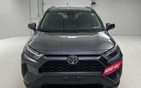 Toyota RAV4, 2023 год, 5 233 000 рублей, 2 фотография