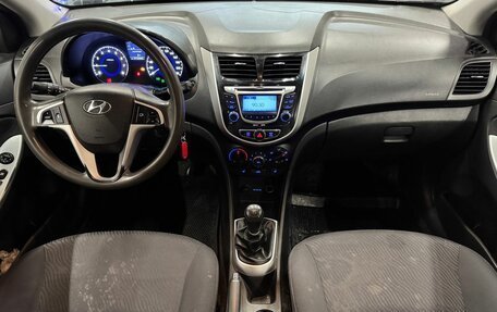 Hyundai Solaris II рестайлинг, 2013 год, 649 000 рублей, 9 фотография